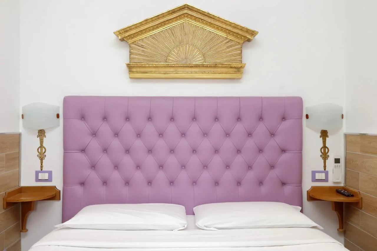Sonnino Suite Rom 2*,  Italien