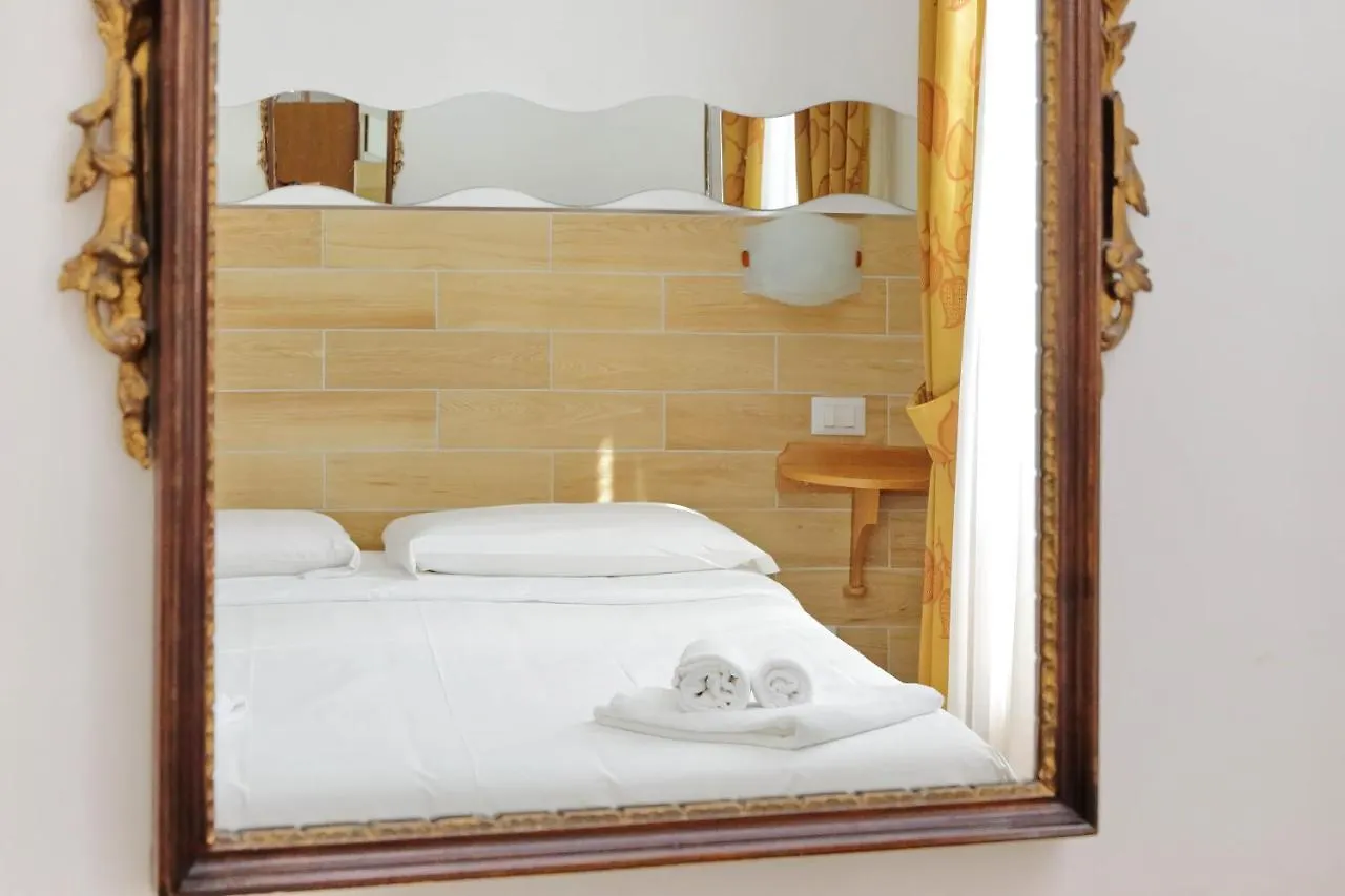 Guest house Sonnino Suite Rome